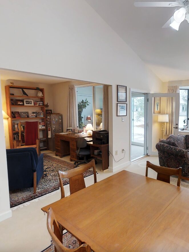 One Bedroom plus den cottage